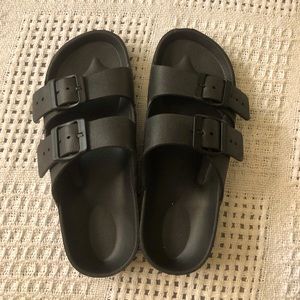 Brand New Rubber Kauai “Birkenstock” Style Sandals